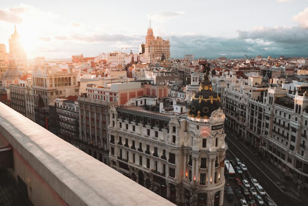10 Destinos Atraentes para Aposentados - Madrid